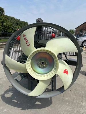 Mesin excavator 4HK1 yang direnovasi